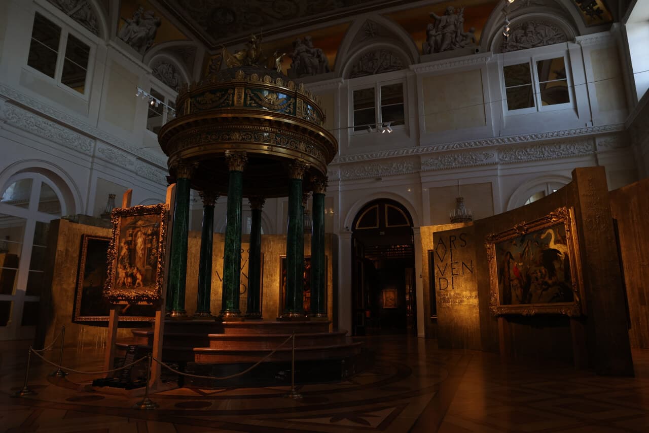 Hermitage Gallery Image